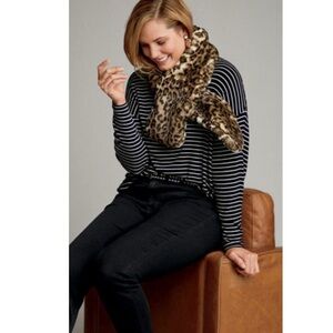 Cabi Crosswalk Tee Shirt Black and White Striped Long Sleeve Small Casual Tops